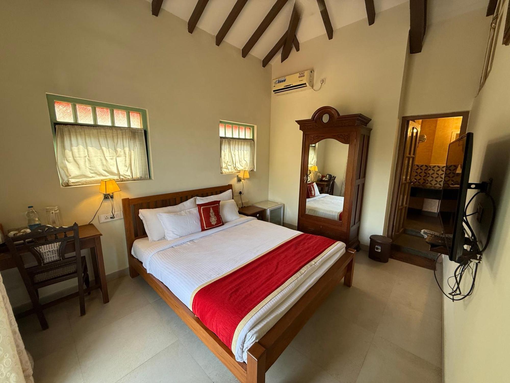 Lar Amorosa Boutique Hotel - Goa Калангут Экстерьер фото